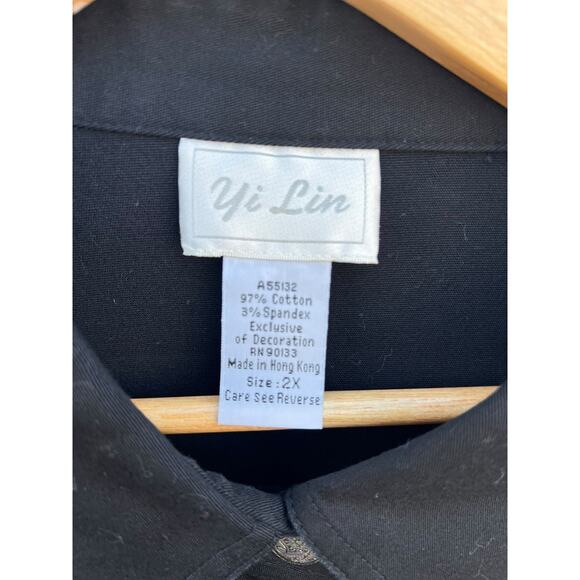 Yi Lin Women's Shirt Flower Peacock Embroidered Button Up Black Plus Size 2X - Picture 5 of 8